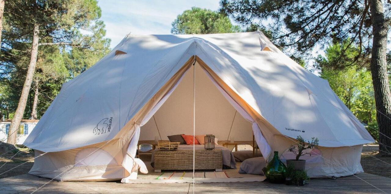 Hotel Glamping Nad Jeziorem Nowe Guty Exteriér fotografie
