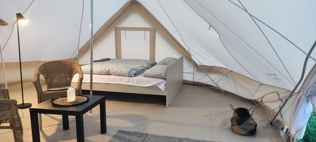 Hotel Glamping Nad Jeziorem Nowe Guty Exteriér fotografie