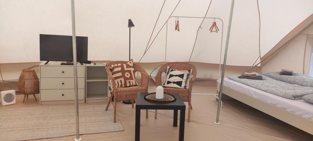 Hotel Glamping Nad Jeziorem Nowe Guty Exteriér fotografie