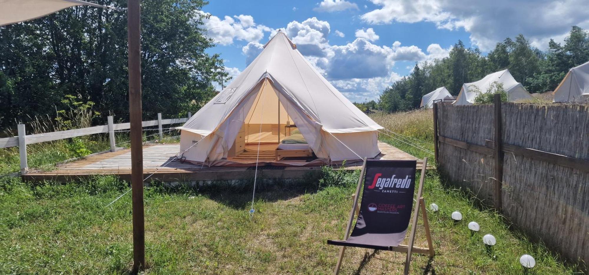 Hotel Glamping Nad Jeziorem Nowe Guty Exteriér fotografie